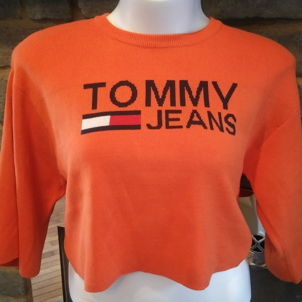 ⭐NWT Tommy Hilfiger crop wide sleeve sweater - Picture 4 of 10